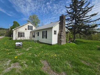 97 Vermont Route 100, Weston, VT 05161