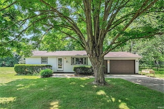 29662 San Lu Rae Dr, Elkhart, IN 46514