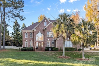 6041 Bluebird Hill Ln, Matthews, NC 28104