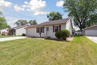 1621 Hamilton Ave, Janesville, WI 53548