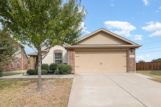 1025 Bend Ct, Forney, TX 75126