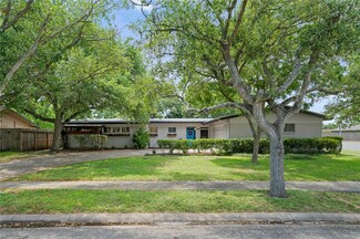 457 Dolphin Place, Corpus Christi, TX 78411