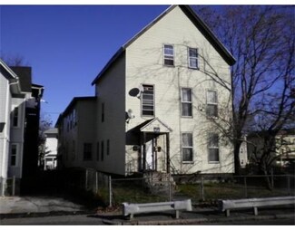 38 Piedmont St, Worcester, MA 01610