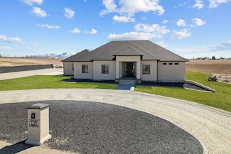129 E 33 S, Burley, ID 83318
