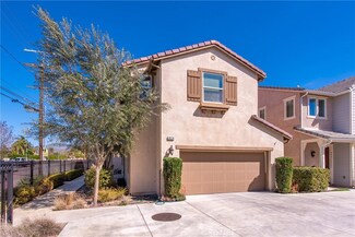 8628 Winnetka Ave, Winnetka, CA 91306