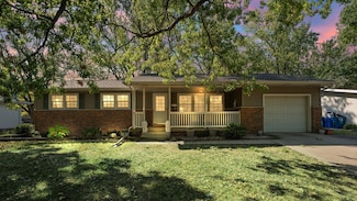 319 Michele Ave, Crown Point, IN 46307