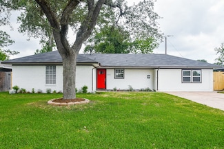 2021 Stillwood Dr, Houston, TX 77080