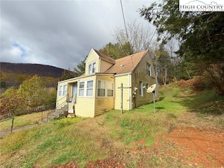 11 E 7th St, West Jefferson, NC 28694