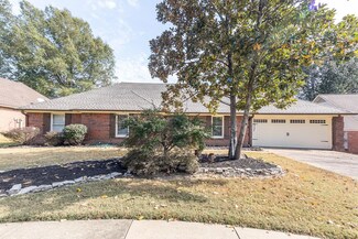 382 Spruce Glen Dr, Cordova, TN 38018