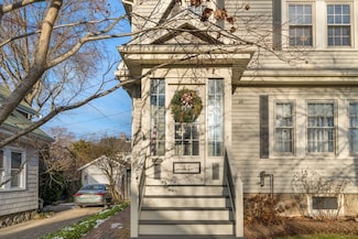 47 Chilton Rd, West Roxbury, MA 02132
