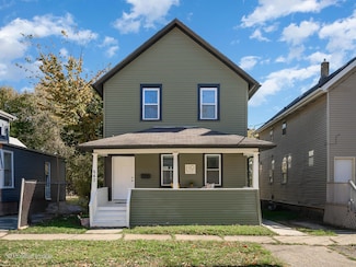 547 S Martin Luther King Junior Ave, Waukegan, IL 60085