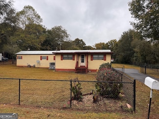 24 David Dr, Hampton, GA 30228