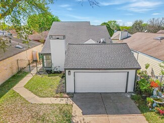 8802 Kalewood Dr, Houston, TX 77099