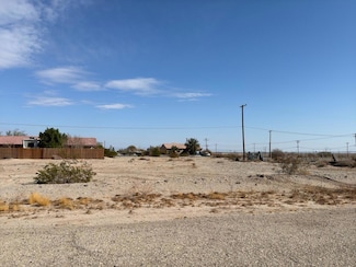 2141 Iridescent Ave, Salton City, CA 92274