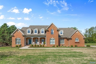 110 Danika Dr NW, Huntsville, AL 35806