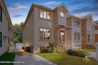 39 Cannon Ave, Staten Island, NY 10314