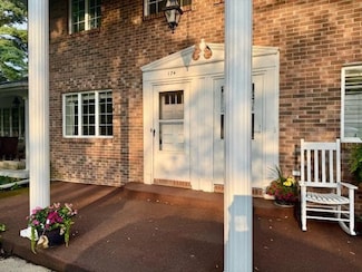 174 S 45th St, Richmond, IN 47374