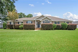 3955 Champion Cir W, Mobile, AL 36695