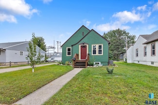 2520 S Norton Ave, Sioux Falls, SD 57105