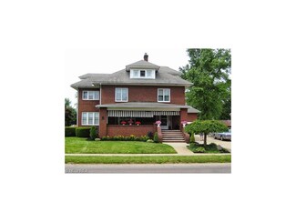 154 N Main St, Creston, OH 44217
