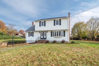 621 N Elm St, West Bridgewater, MA 02379