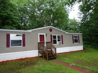 57 Oak Cir, Winchester, NH 03470
