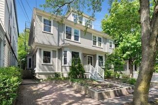 23 Gray St Unit A, Cambridge, MA 02138
