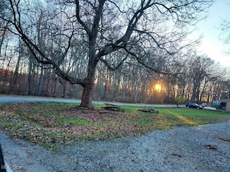 214 2nd St, Lake Milton, OH 44429