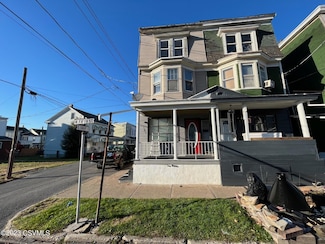 125 W 5th St, Mount Carmel, PA 17851