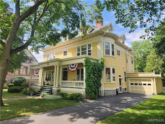 21 Ross St, Batavia, NY 14020