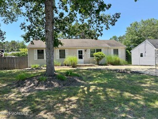 1173 Barnacle Dr, Manahawkin, NJ 08050