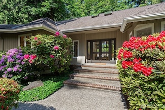 2813 222nd Ave NE, Sammamish, WA 98074