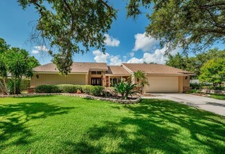 3393 Shoreline Dr, Palm Harbor, FL 34684