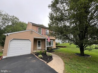 1318 Blair Cir, Downingtown, PA 19335