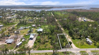 1430 4th Ste, Steinhatchee, FL 32359