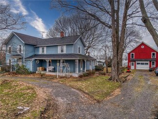 4498 Clark St, Hamburg, NY 14075
