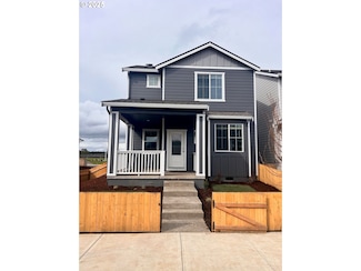 1297 Parkside Ave, Woodburn, OR 97071