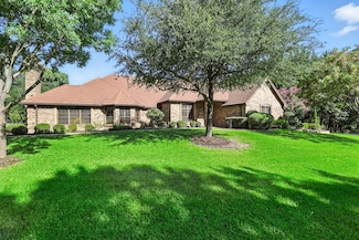 2202 Lakeforest Dr, Weatherford, TX 76087