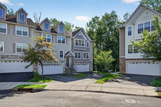 26 Seeley Bull St, Monroe, NY 10950