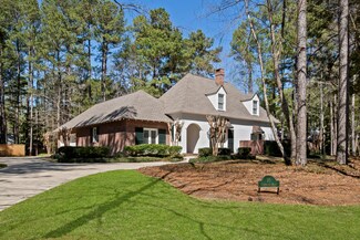 10 Canebrake Blvd, Hattiesburg, MS 39402