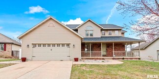 7 Brook Ln, Riverton, IL 62561