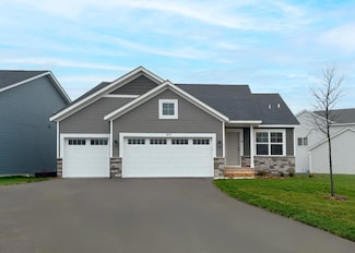 4795 8th Street Loop NE, St. Cloud, MN 56304