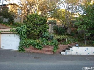 645 Saint Anns Dr, Laguna Beach, CA 92651