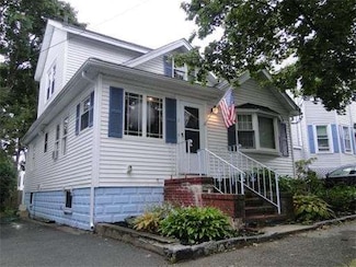3 Buffum St, Salem, MA 01970