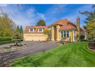 300 SE Arrow Creek Ln, Gresham, OR 97080