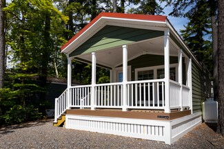 261 Point Sebago Rd Unit S0756, Casco, ME 04015
