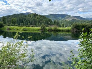 8700 Railroad Grade Rd, Saint Maries, ID 83861