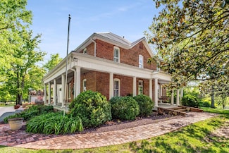 405 Webb Rd W, Bell Buckle, TN 37020