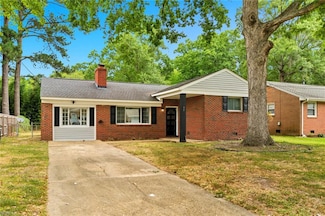 37 Fox Grove Dr, Hampton, VA 23664