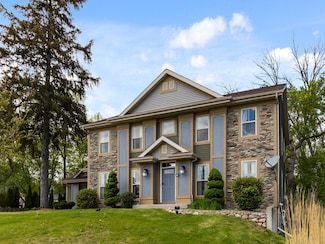9318 W Mount Zion Dr, Milwaukee, WI 53224